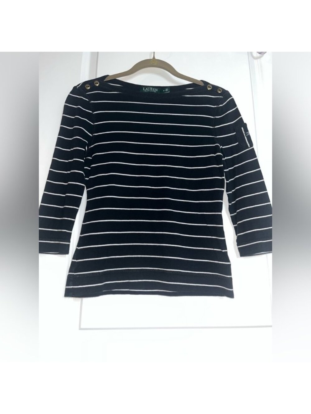 Black White Striped 3/4 Slv Boat Neck Top SzM Preppy Classic - Picture 2 of 2